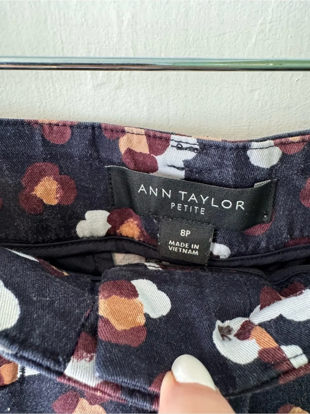 Ann Taylor Navy Floral Ankle Pants